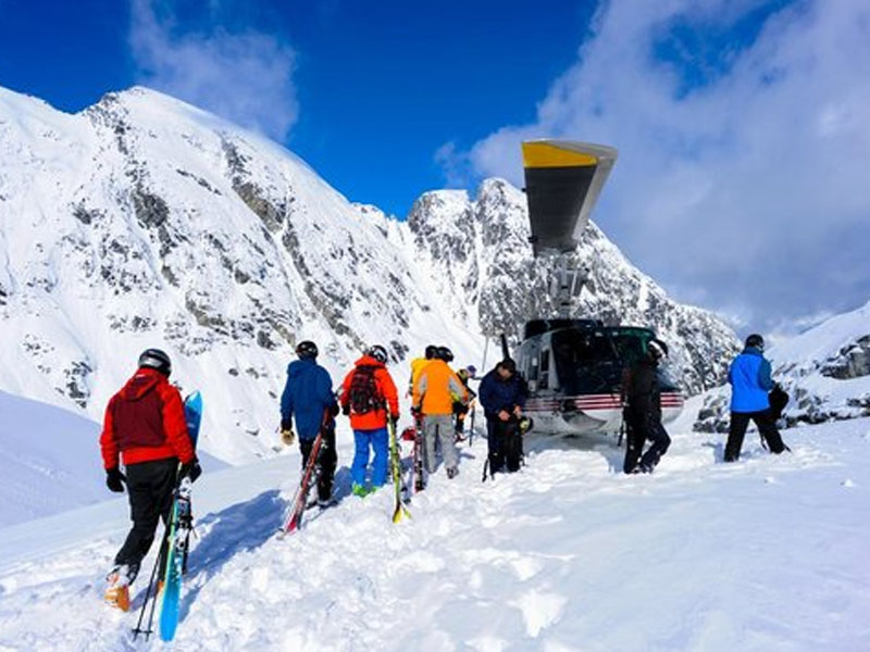 Heli Skiing